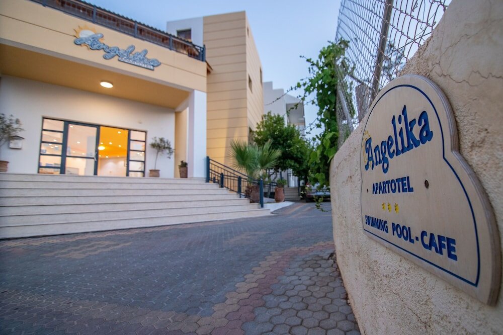 Фото Angelika Aparthotel