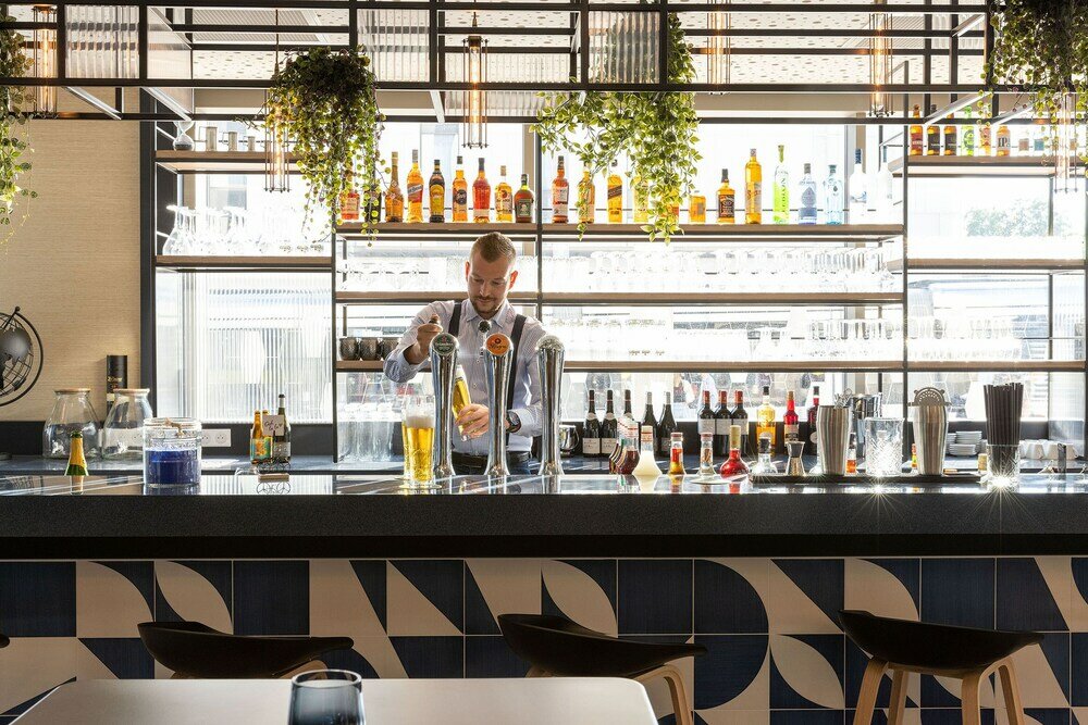 Фото Hampton by Hilton Tours Centre