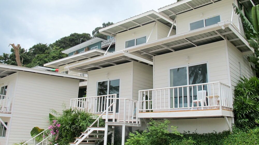 Фото Uphill Cottage