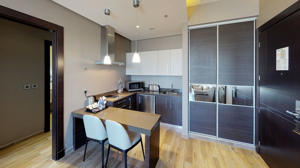 Фото The House Boutique Suites