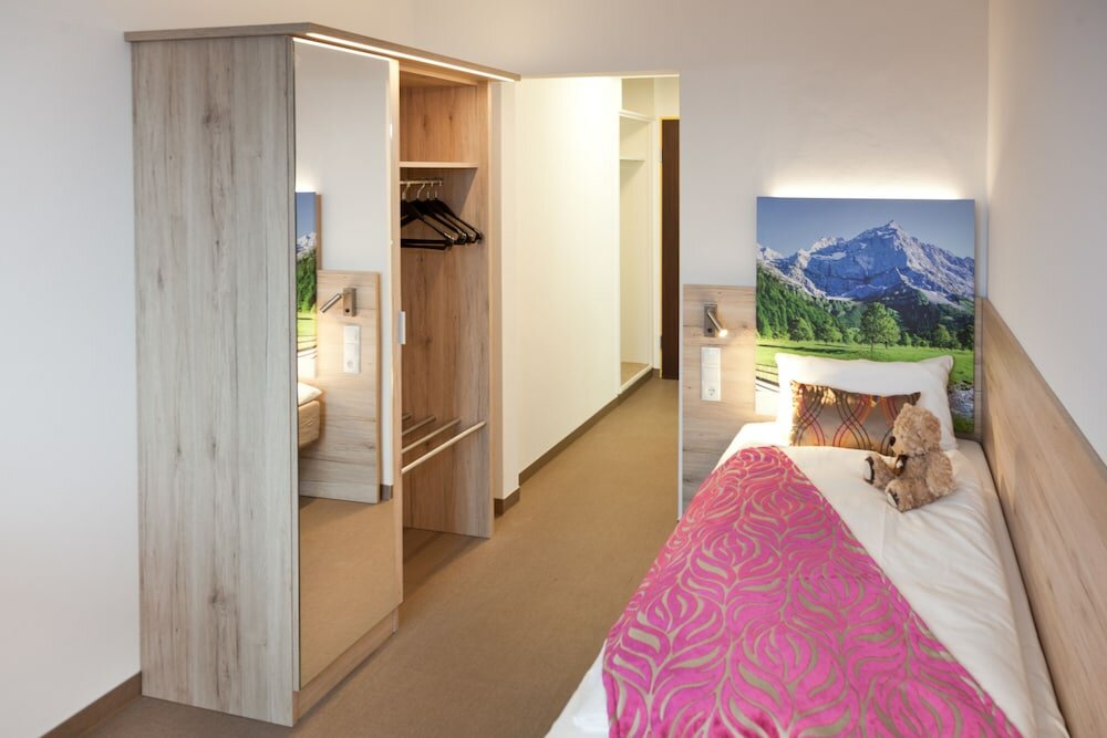 Фото Edel Weiss Hotel Und Restaurant