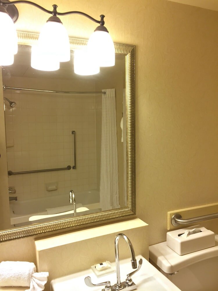 Фото Country Inn & Suites by Radisson, Atlanta Downtown South at Turner Field, Ga