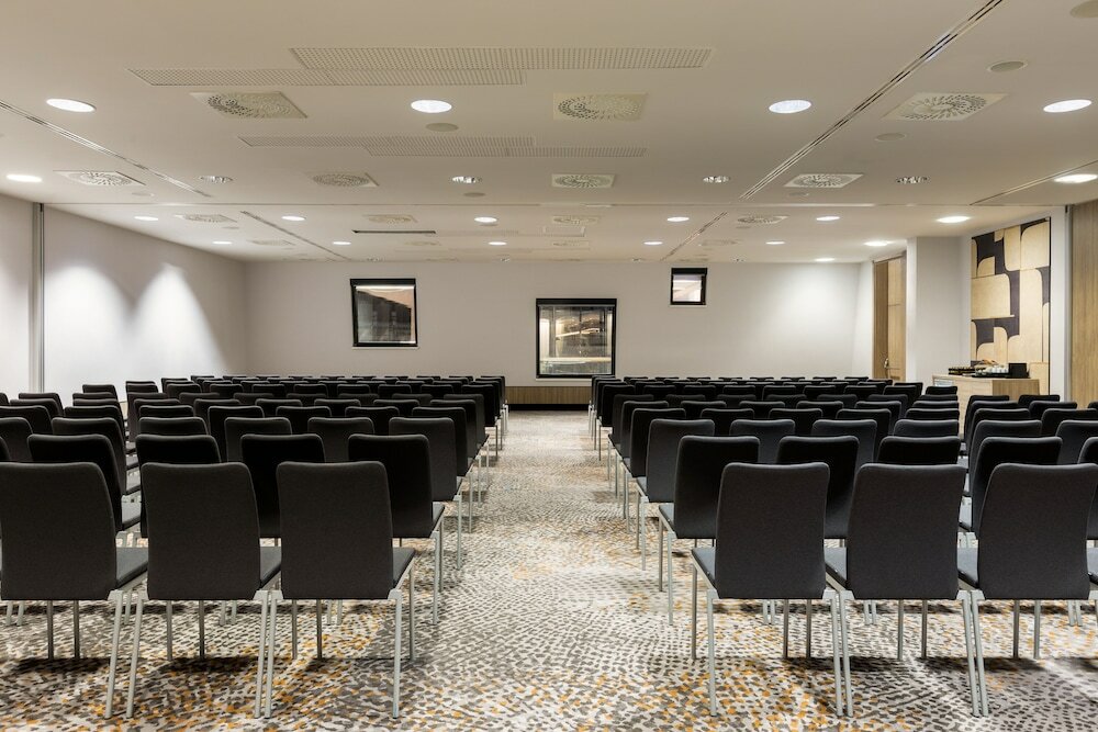 Фото АС Hotel by Marriott Bratislava Old Town