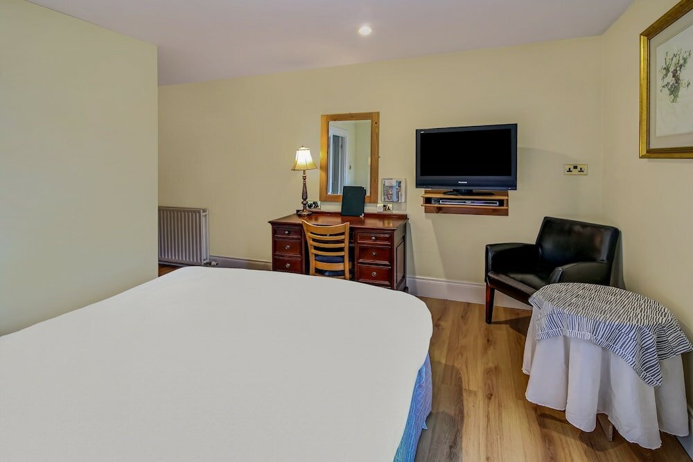 Фото Oyo Avenue House