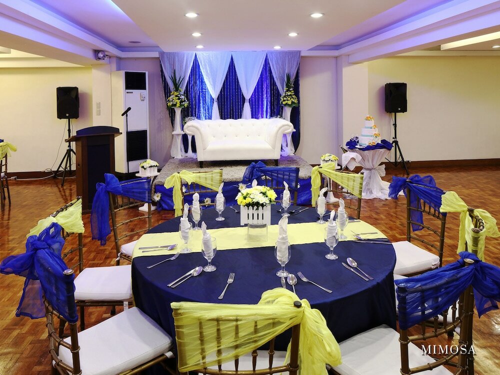 Фото Manila Lotus Hotel