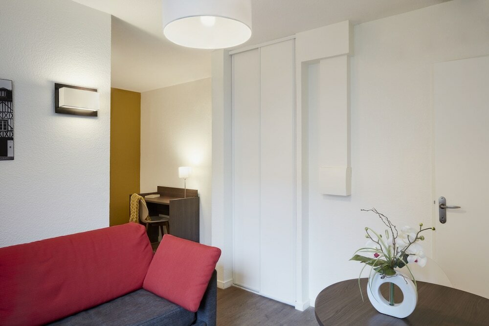 Фото Adagio Access Poitiers