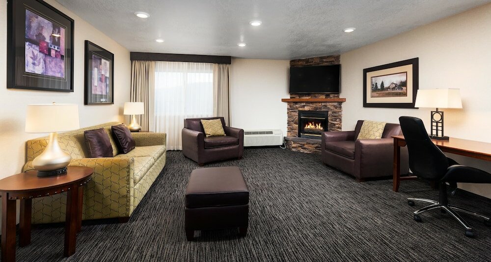 Фото Best Western Plus Landmark Inn