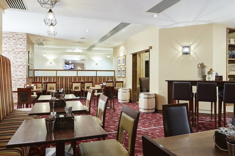 Фото Birmingham Marriott Hotel