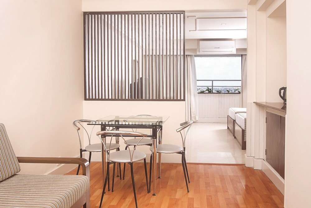 Фото Hotel Ivory Tower