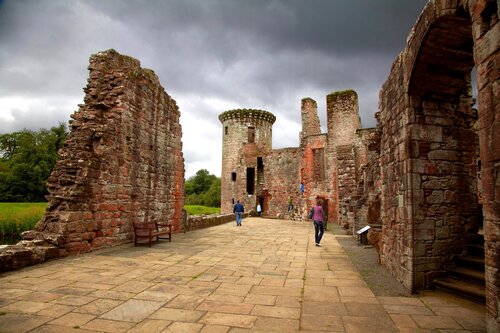 Landmark, attraction замок Керлаверок, Scotland, photo
