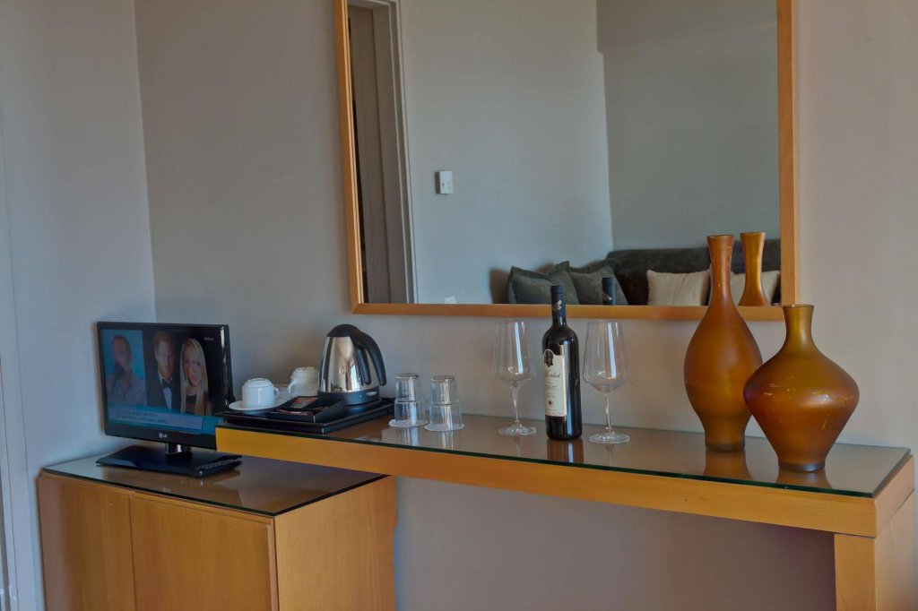 Фото Palace Hotel Glyfada