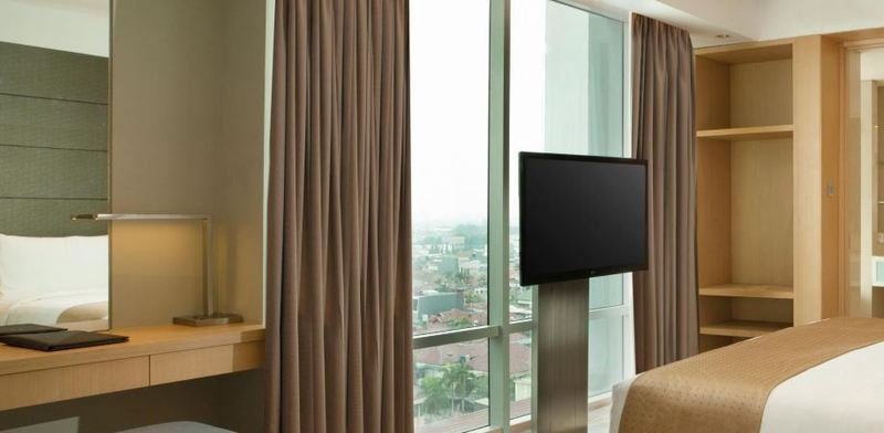 Фото Holiday Inn Jakarta Kemayoran