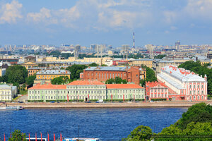 Дворец императора Петра II (Университетская наб., 7-9-11В, Санкт-Петербург), достопримечательность в Санкт‑Петербурге