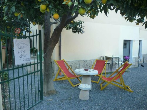 Гостиница Cà Gialla - Bed and Breakfast в Финале-Лигуре