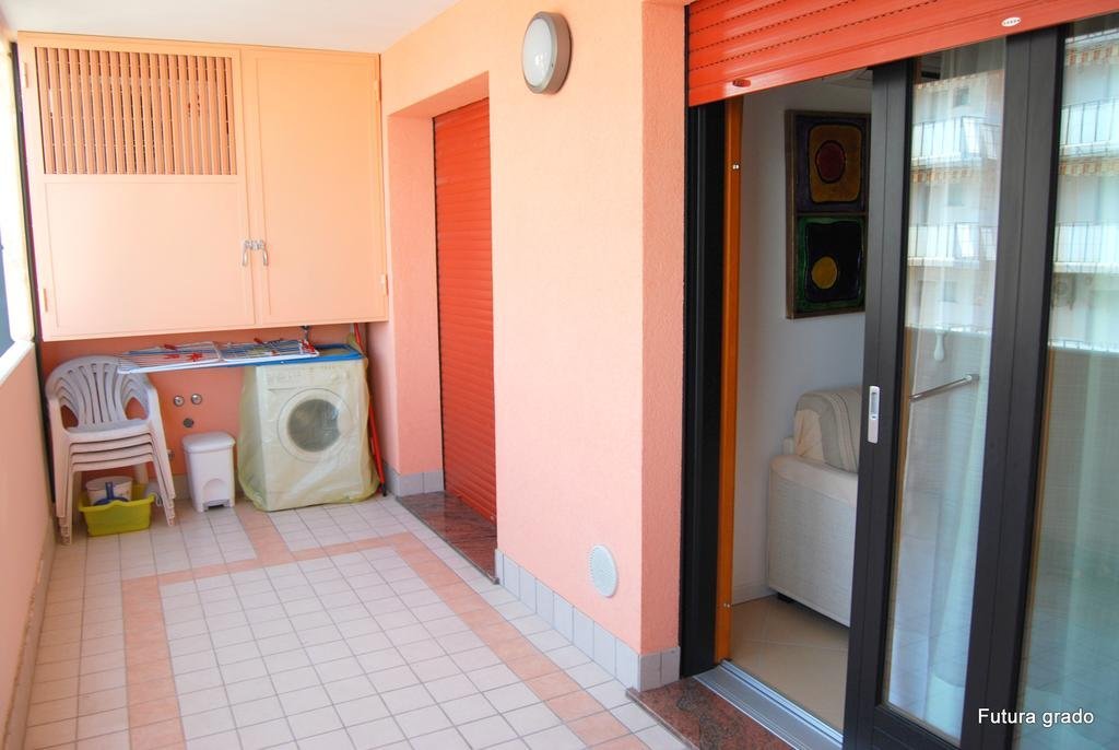 Фото Aparthotel Capitol