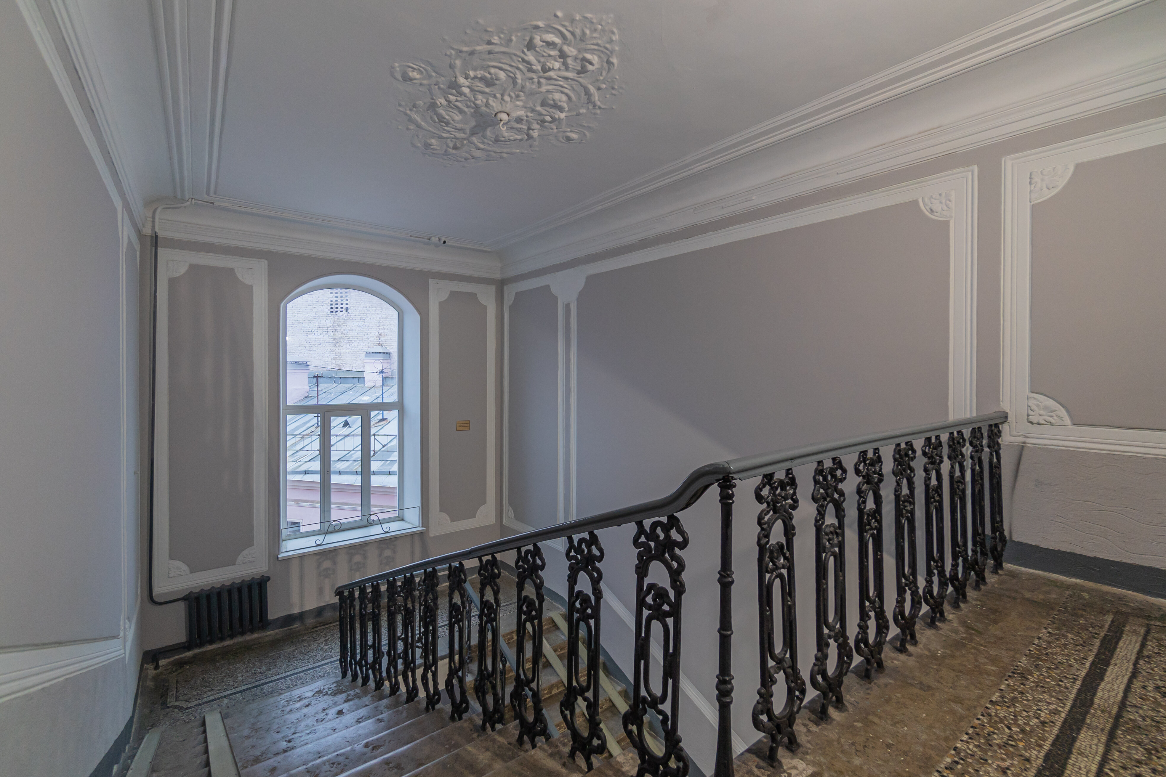 Фото Solo на Владимирской площади