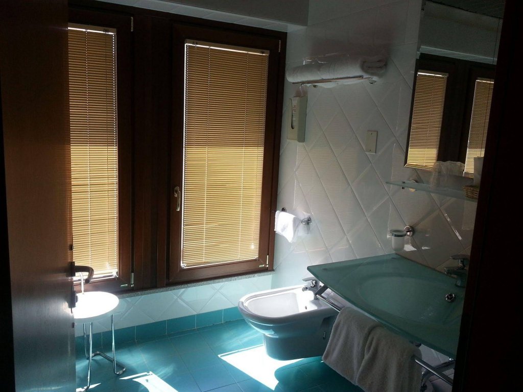 Фото Hotel Lombardia