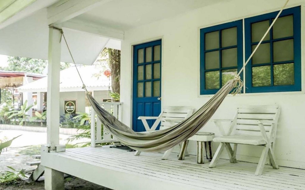 Фото Dancing Elephant Beach Club