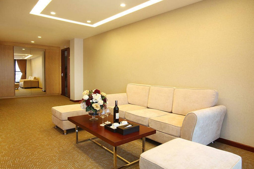 Фото Riverside Hanoi Hotel