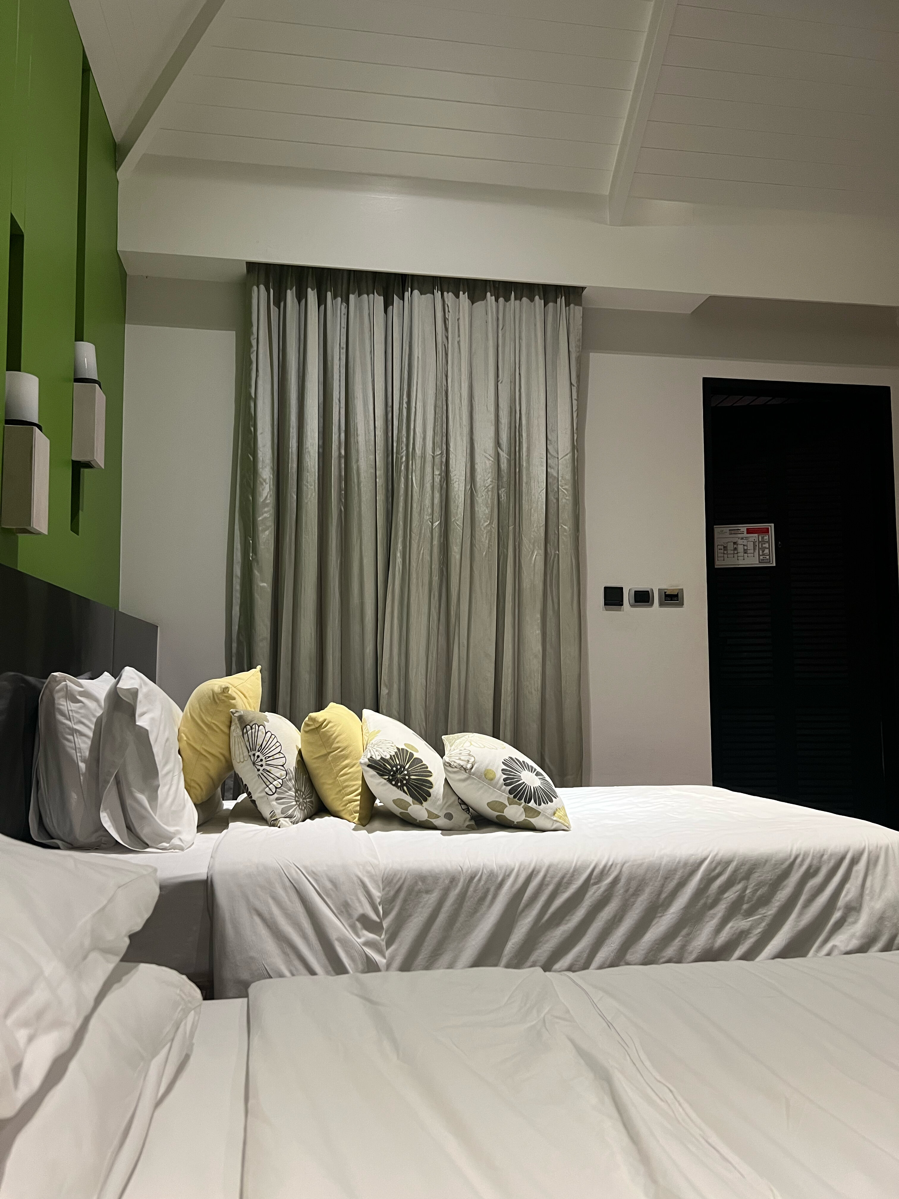 Фото Long Beach Pavilion