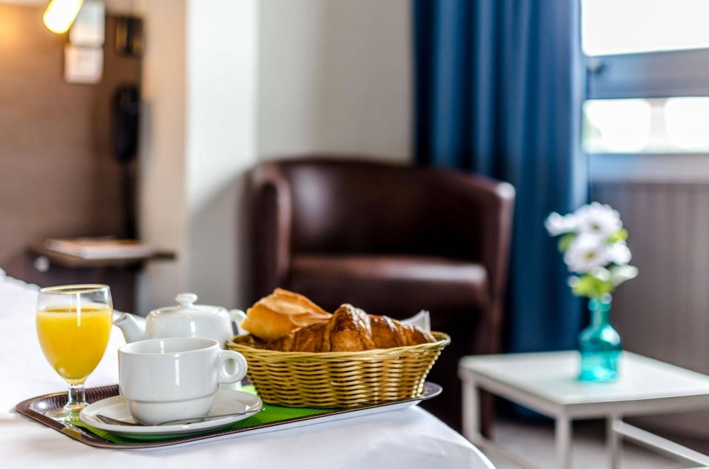 Фото Hôtel Victor Hugo