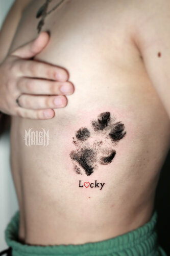 Илья Глинниковтың жалаңаш суреті