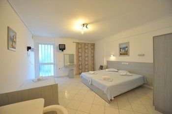 Фото Galazia Akti