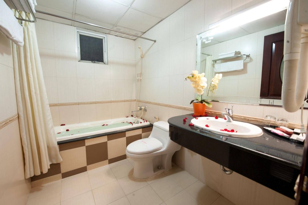 Фото Eden Garden II Hotel