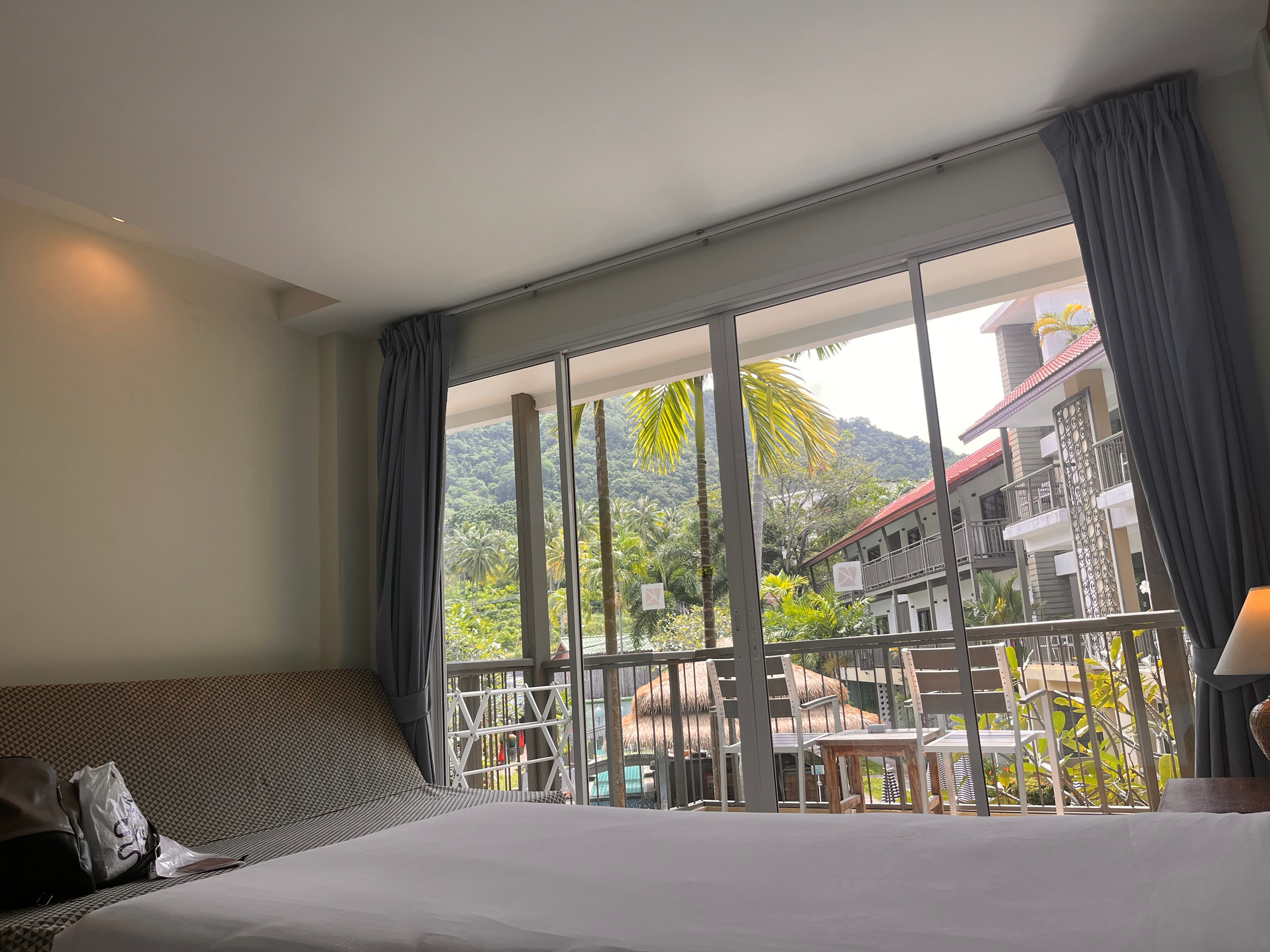 Фото Baan Karon Resort