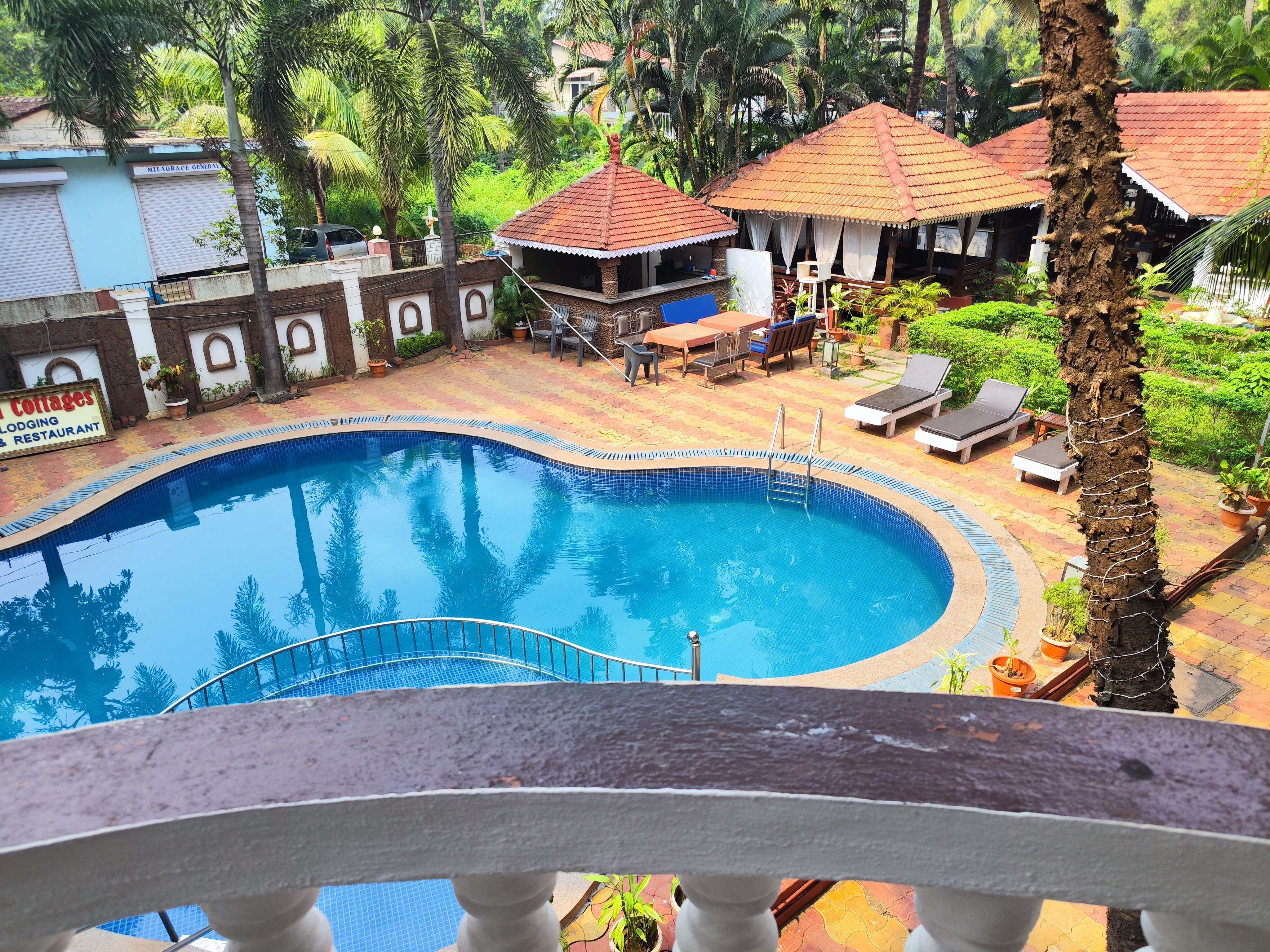 Фото Naga Cottages