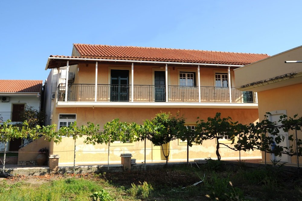 Фото Three Seasons Resort