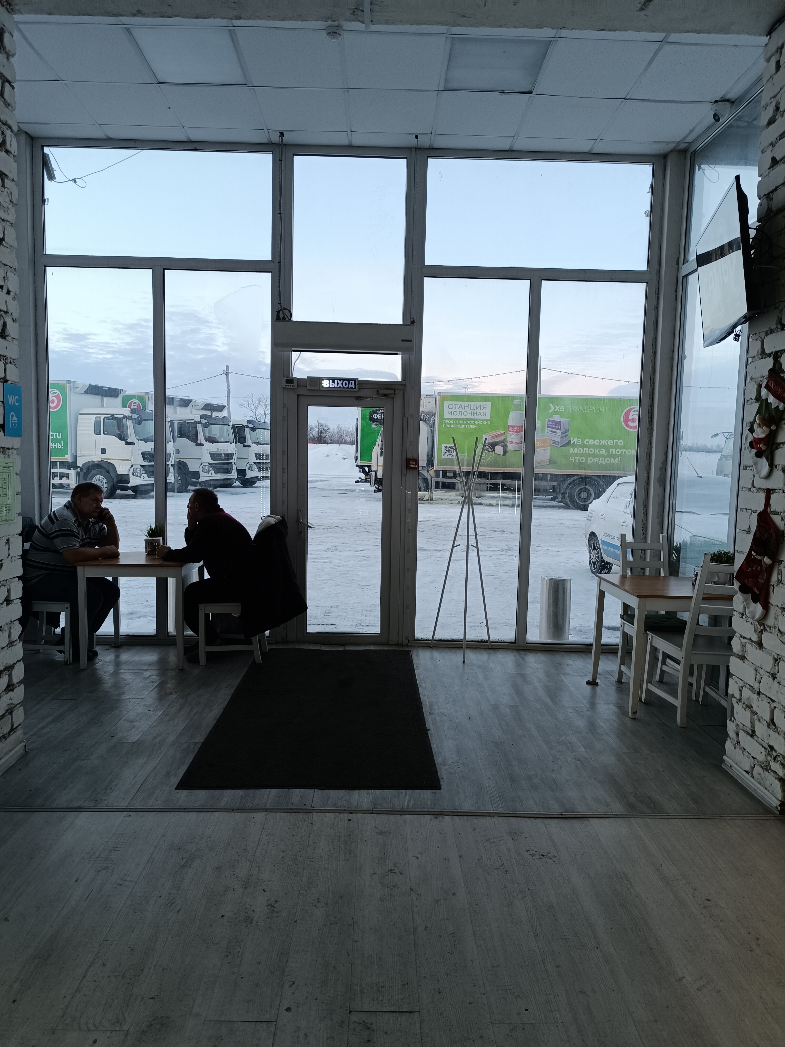 Фото Придорожный комплекс МТС М5 894 км