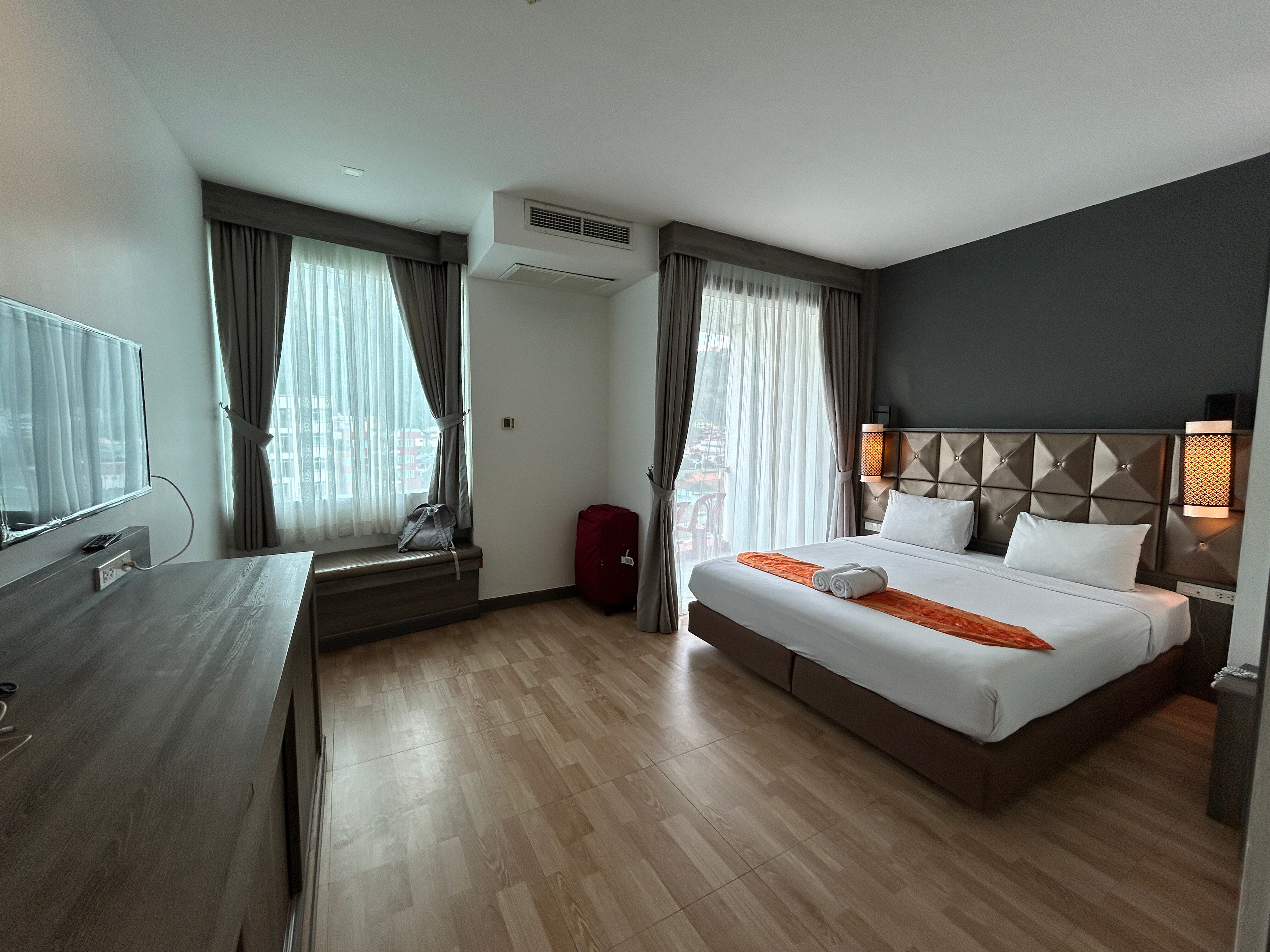 Фото отеля 5