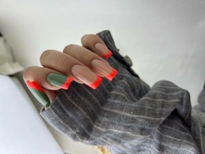 Natalia Larina's Manicure Pedicure School (ulitsa imeni V.I. Chapayeva No:108, Saratov), manikür-pedikür  Saratov'dan