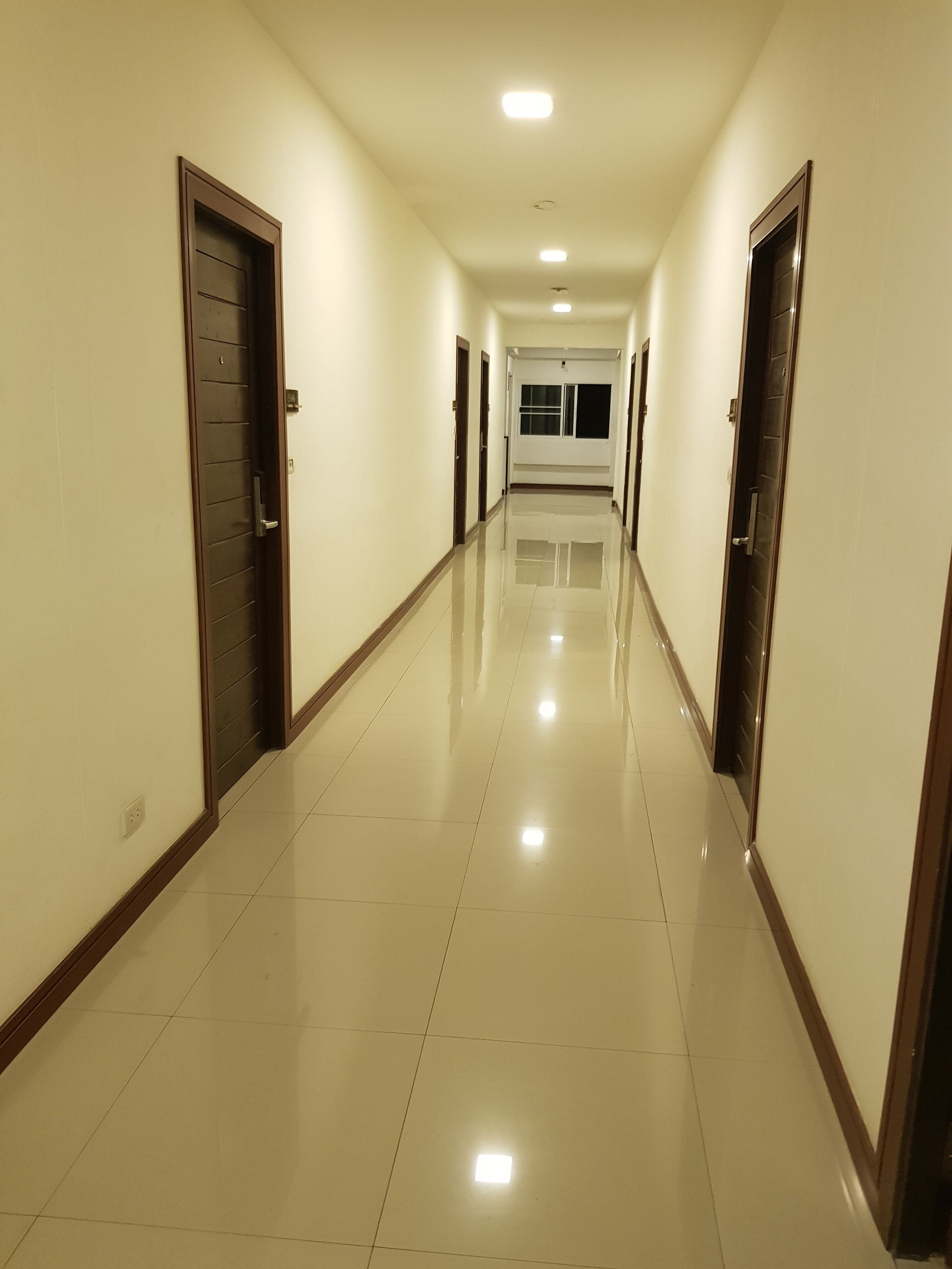 Фото Wiz Hotel Pattaya