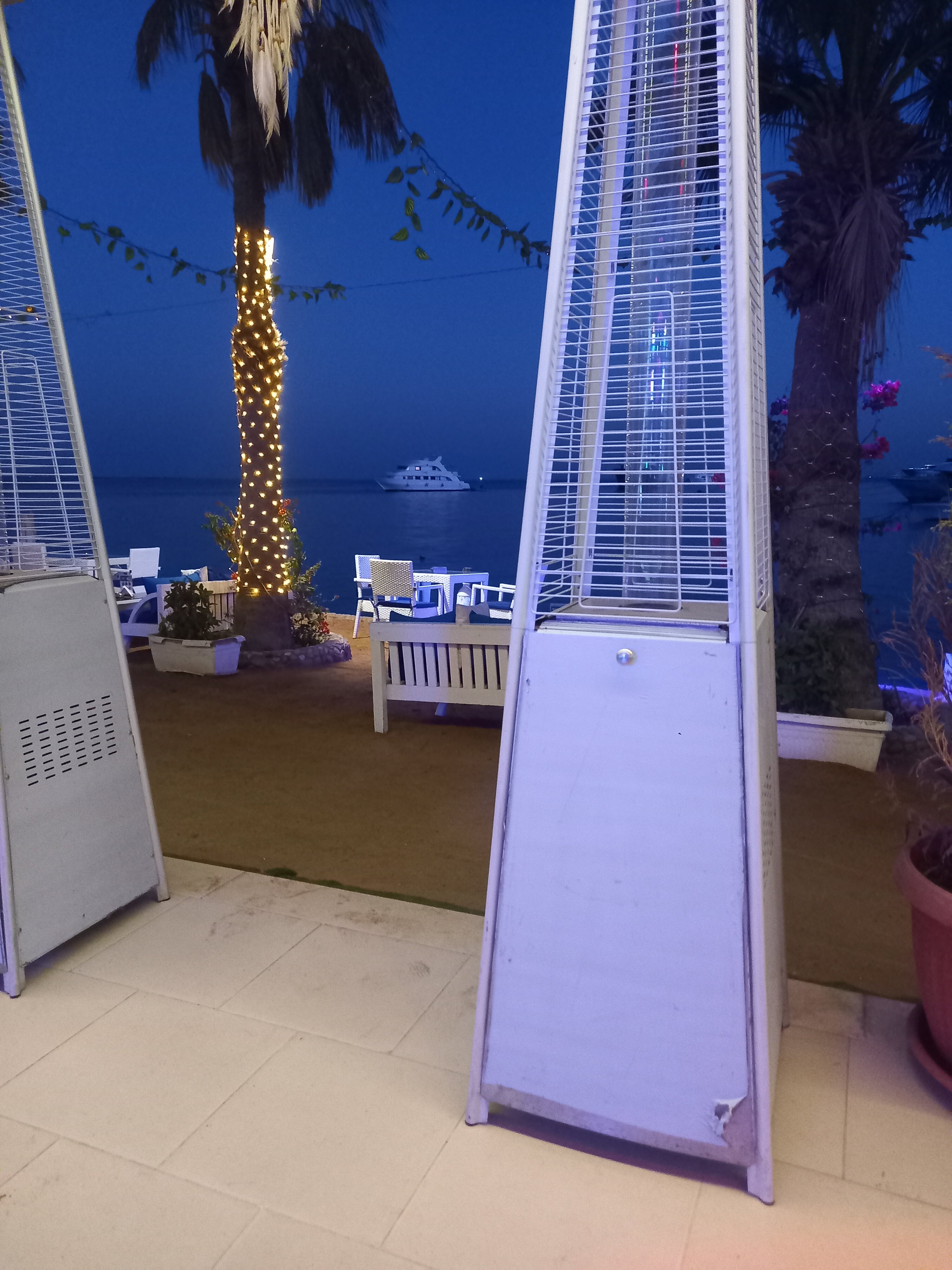 Фото La Rosa Waves Resort