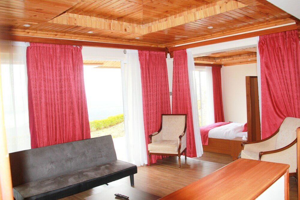 Фото Lake Elementaita Mountain Lodge