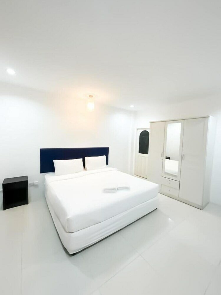 Фото Genies Pattaya