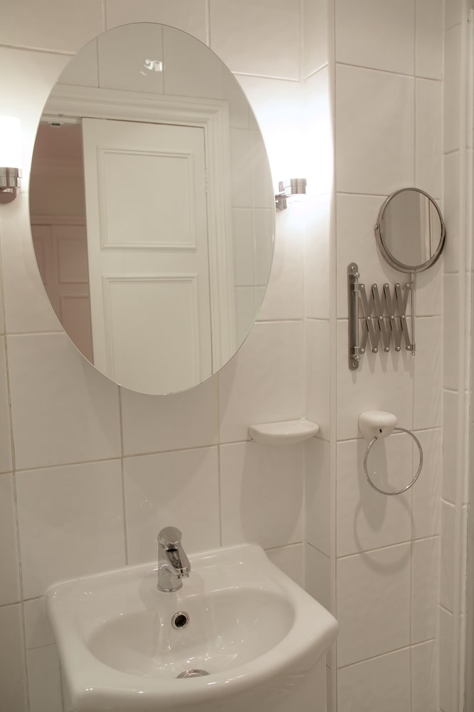 Фото The Chelsea Apartment