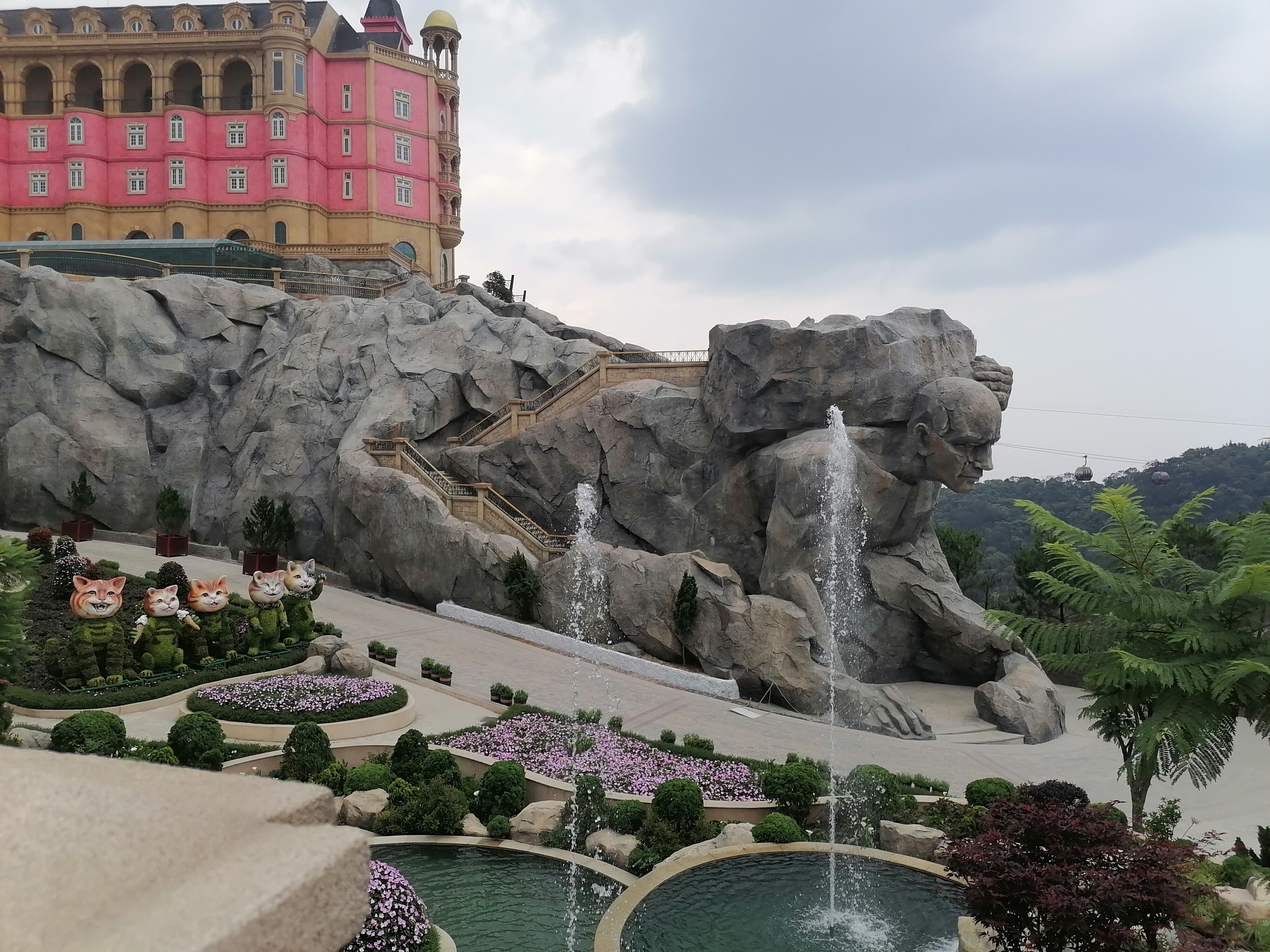 Фото Mercure Danang French Village Bana Hills