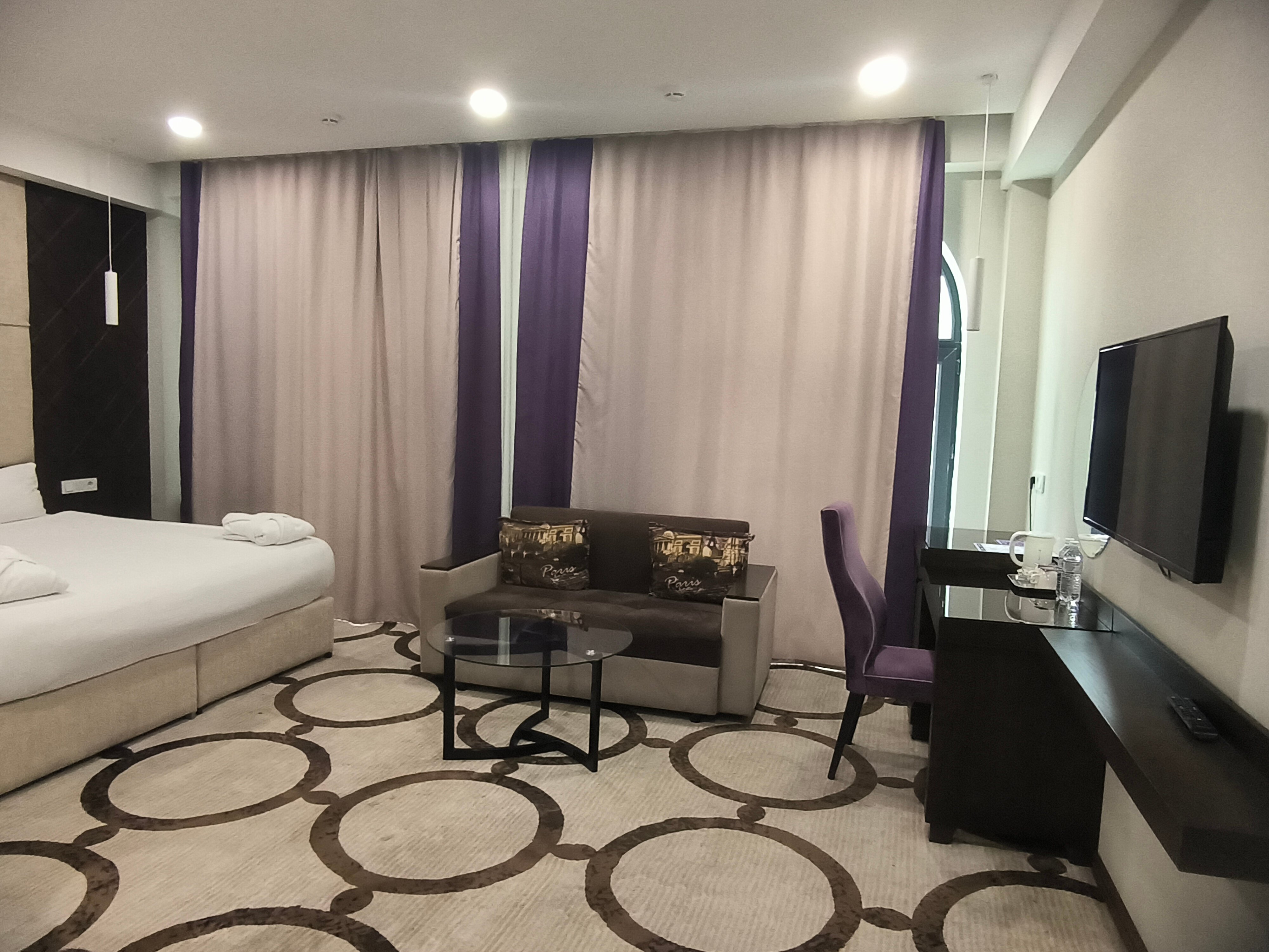 Фото East Palace Hotel