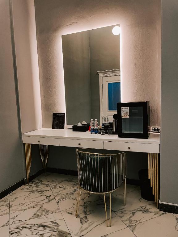 Фото Резидент