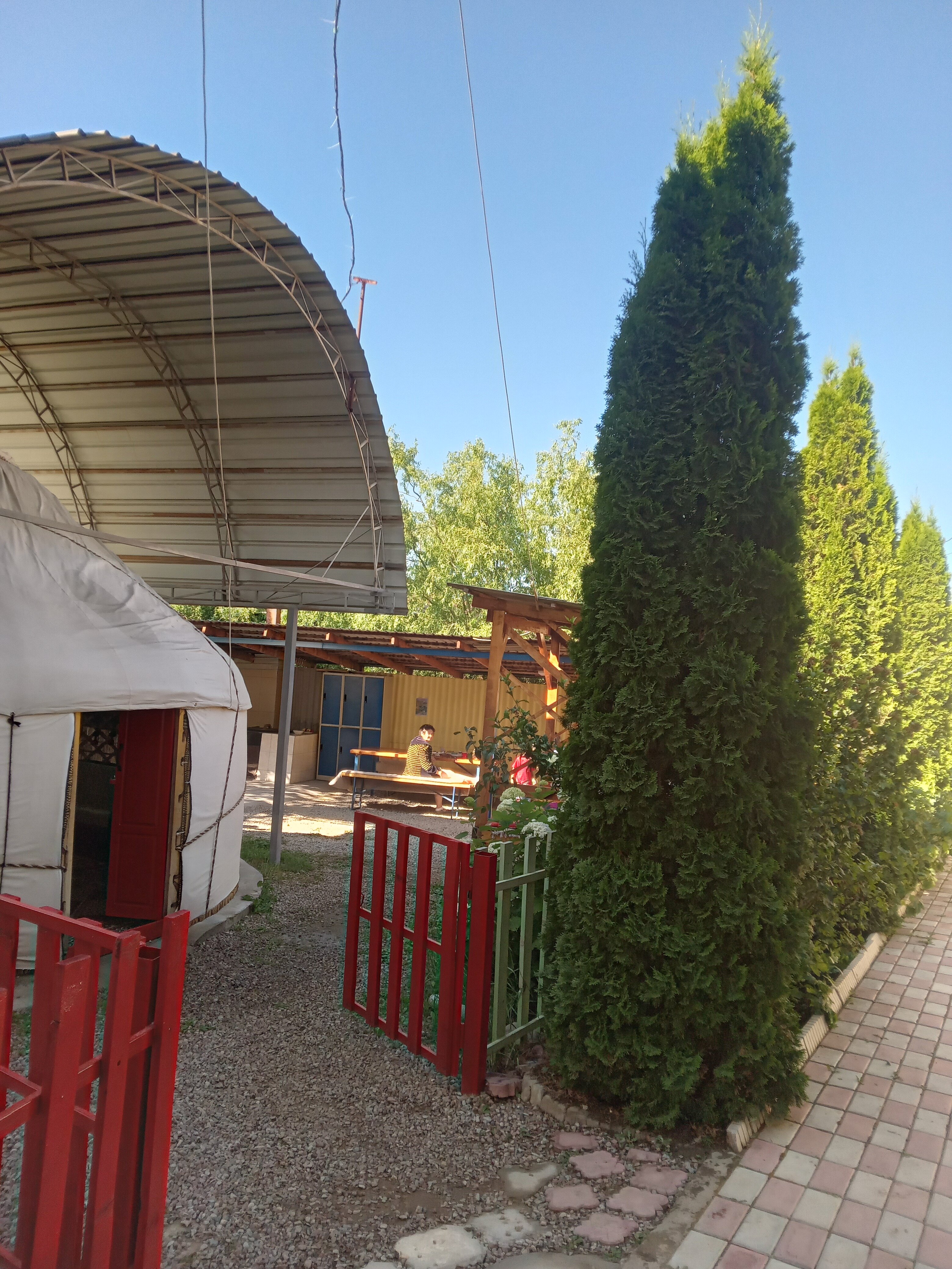 Фото Guest House Arbat Cholpon-Ata