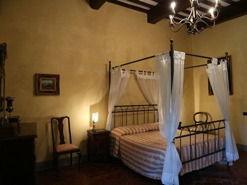Гостиница Charming Villa in Vicchio Tuscany With Swimming Pool