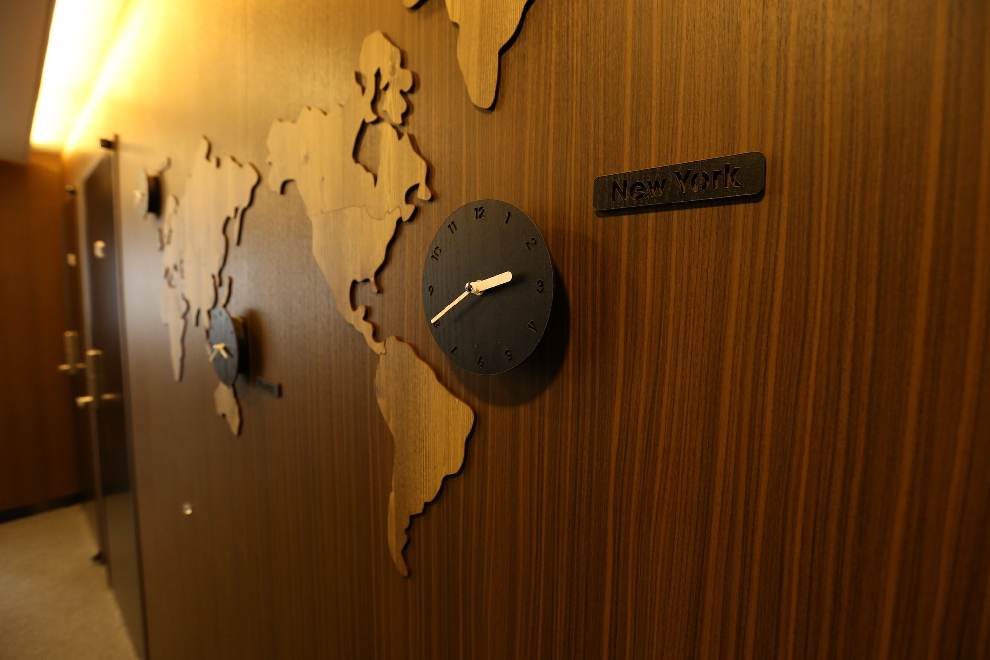 Фото Philstay Myeongdong Central Hotel