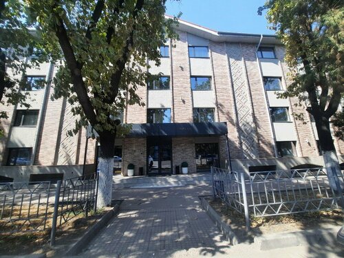 Внешний вид отеля My Hotel Bishkek в Бишкеке, фото 4