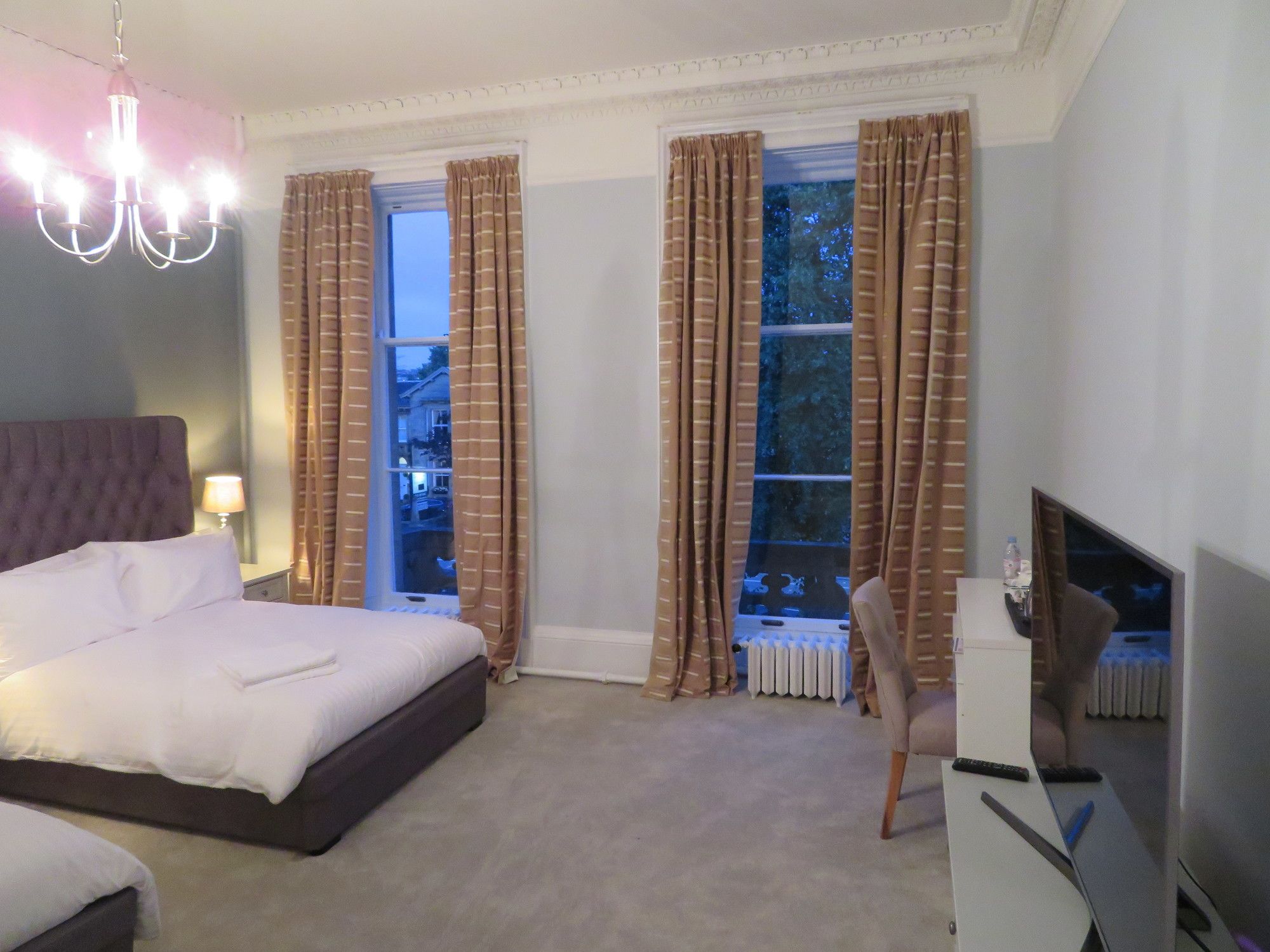 Фото Duthus Lodge