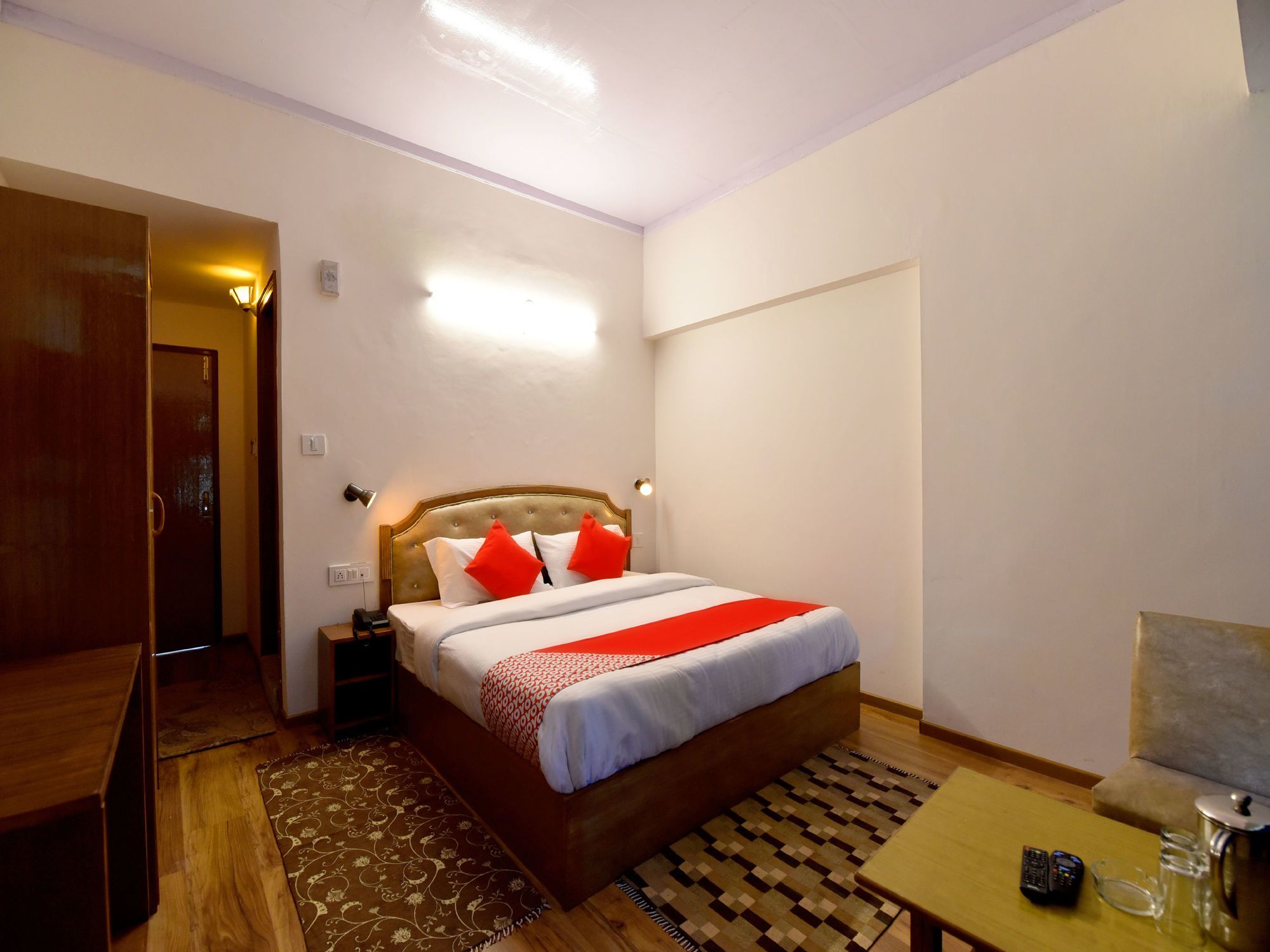 Фото Oyo 12506 Zara Resorts and Hotels