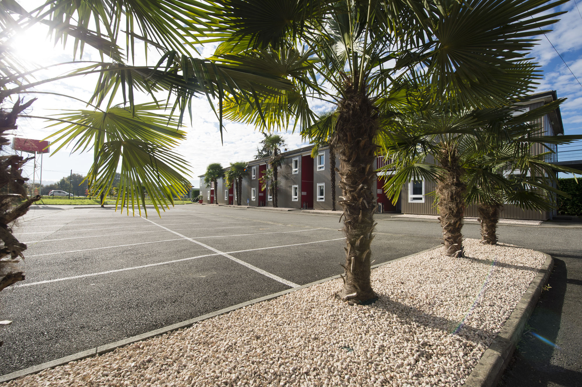 Фото Fasthôtel Pau Lescar