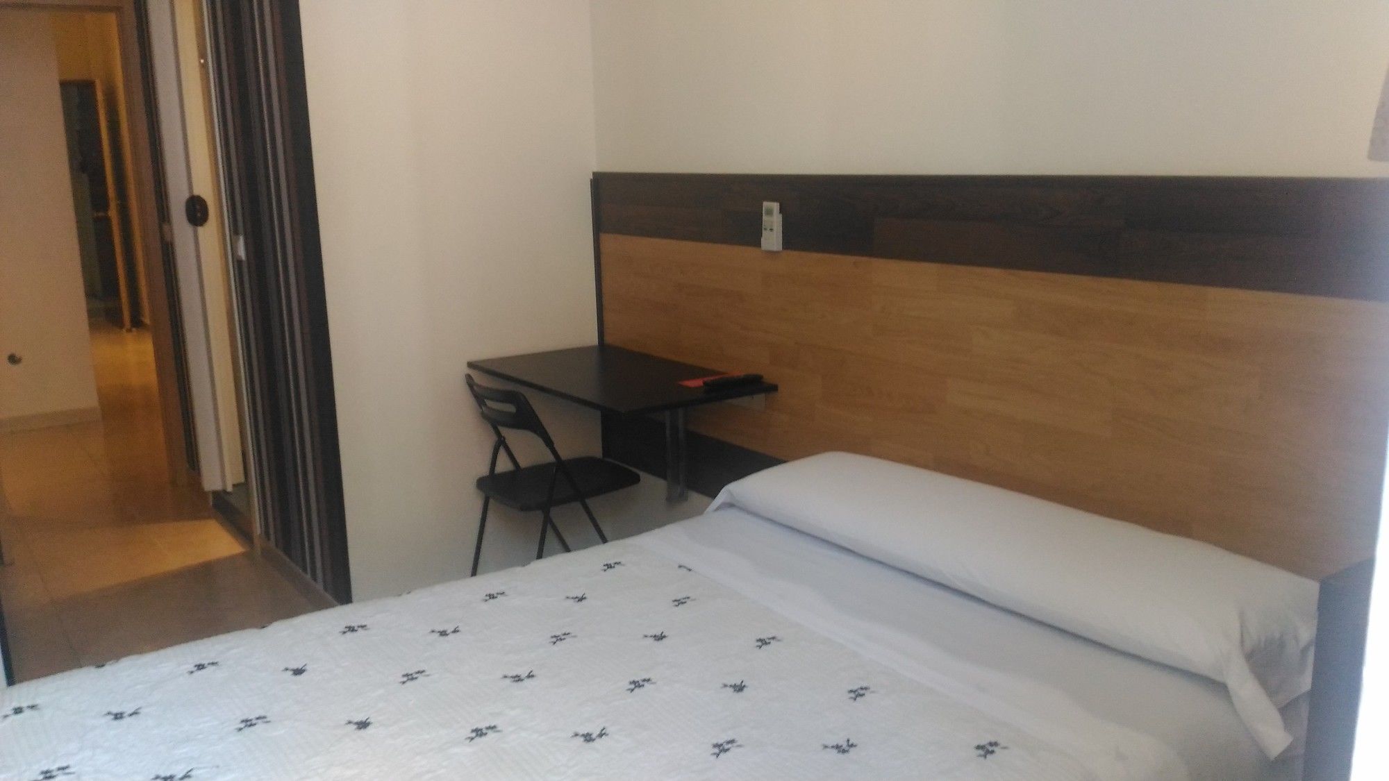 Фото Hostal Alaska